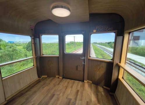 ロイヤルブロッサム_タイ国鉄